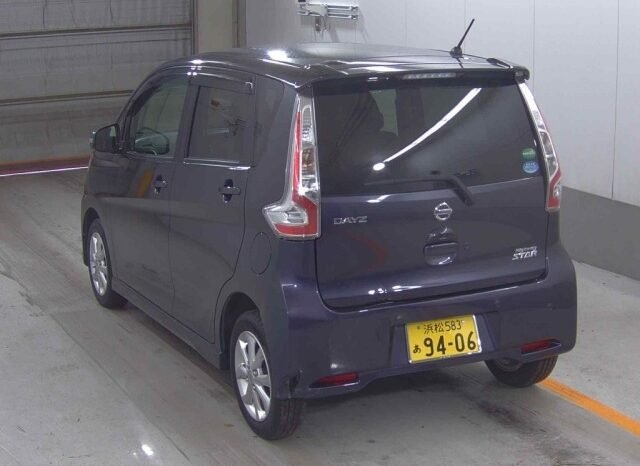 
								Nissan Dayz Highway Star 2018 full									