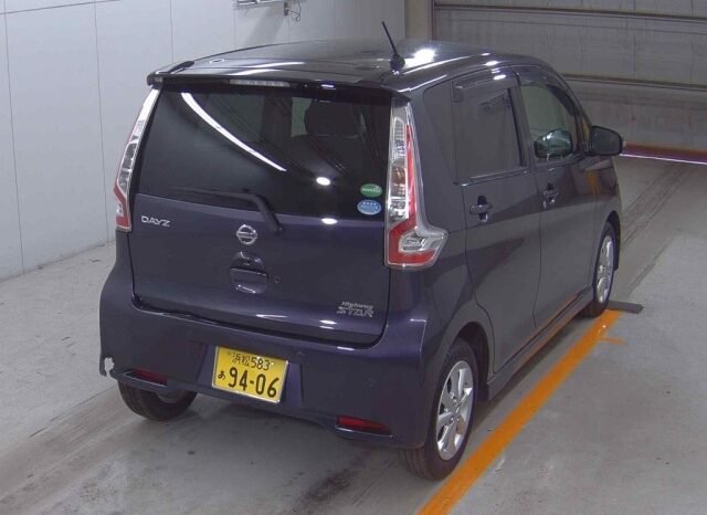 
								Nissan Dayz Highway Star 2018 full									
