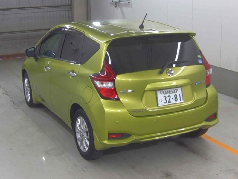 
								Nissan Note E-Power Medalist 2018 full									