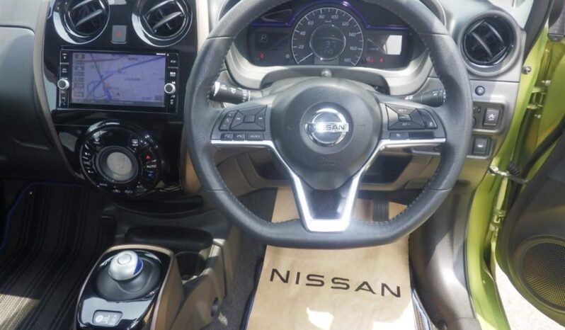 
								Nissan Note E-Power Medalist 2018 full									