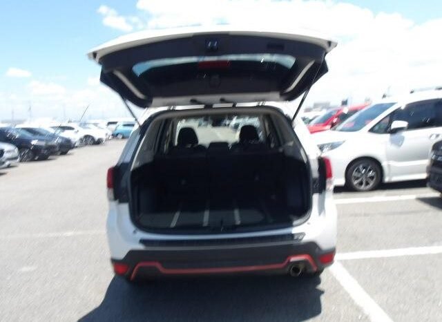 
								Subaru Forester X-Break 2018 full									