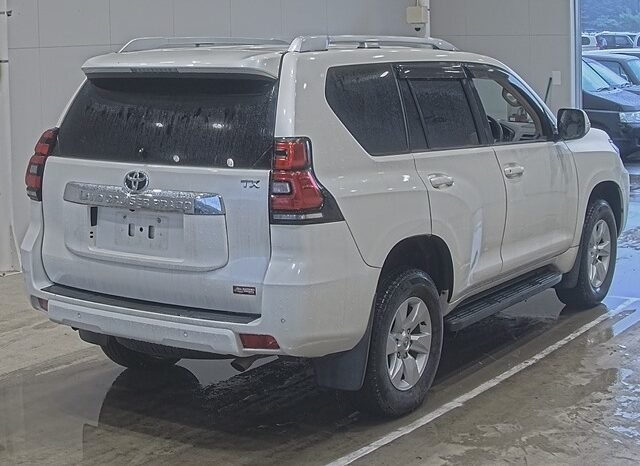 
								Toyota Land Cruiser Prado TX 2018 full									