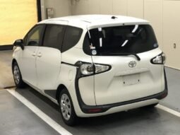 Toyota Sienta Non-Hybrid 2018