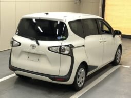 Toyota Sienta Non-Hybrid 2018