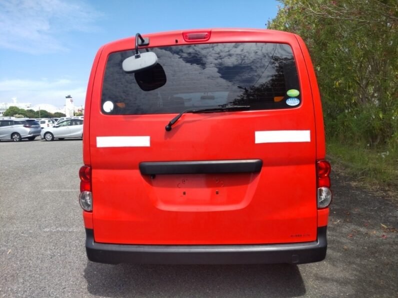 
								Nissan NV200 2018 full									