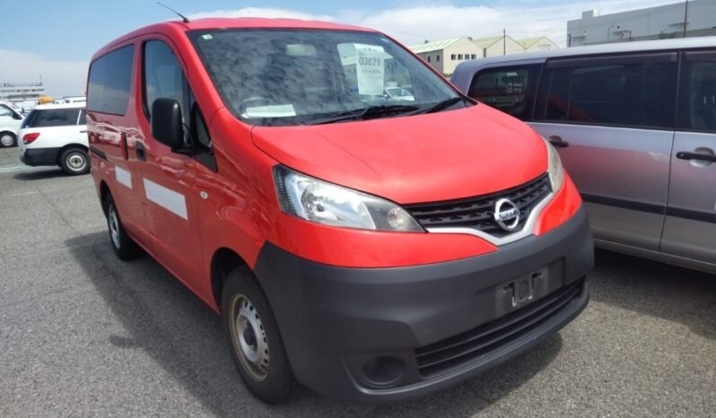 
								Nissan NV200 2018 full									