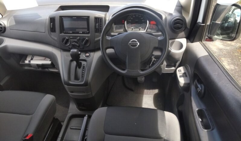 
								Nissan NV200 2018 full									