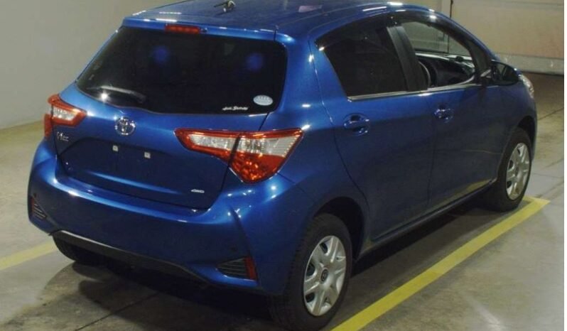 
								Toyota Vitz 2018 1300cc full									