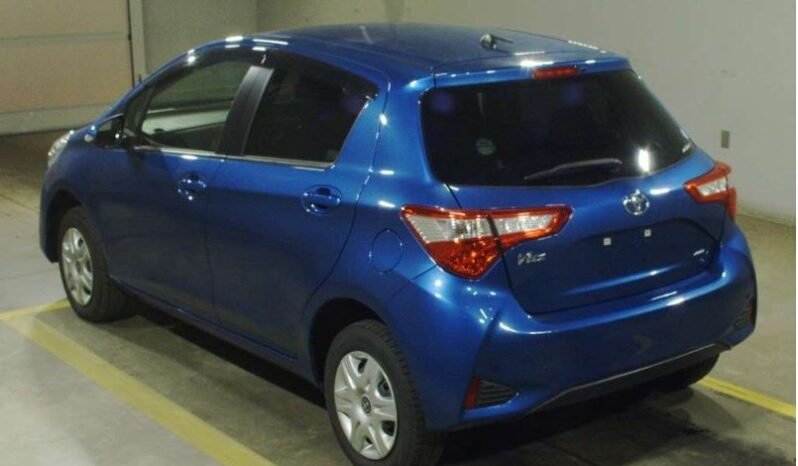 
								Toyota Vitz 2018 1300cc full									