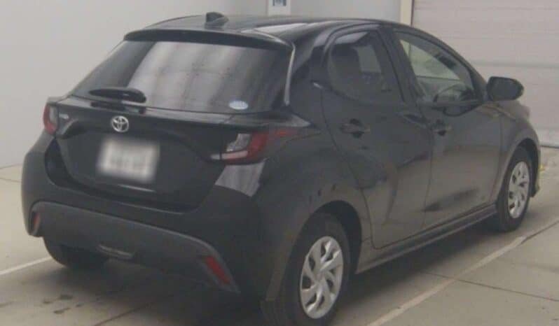 
								TOYOTA YARIS 2020 1.0L full									