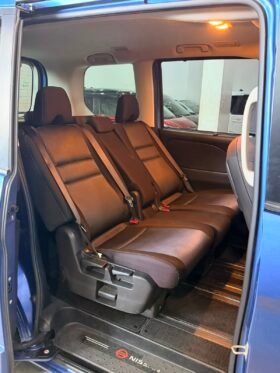 NISSAN SERENA HIGHWAY-STAR 2019