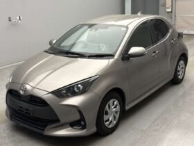 TOYOTA YARIS 2021