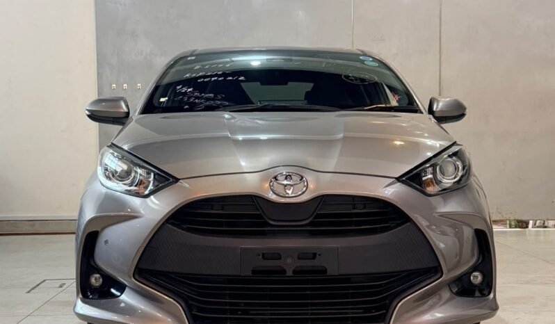 
								TOYOTA YARIS 2021 full									