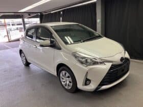 TOYOTA VITZ 2019