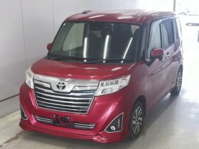 TOYOTA ROOMY 2019