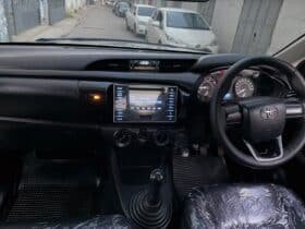TOYOTA HILUX SINGLE CABIN 2019