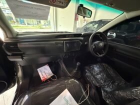 TOYOTA HILUX SINGLE CABIN 2019