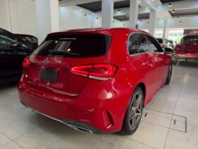 MERCEDES A-180 AMG 2019